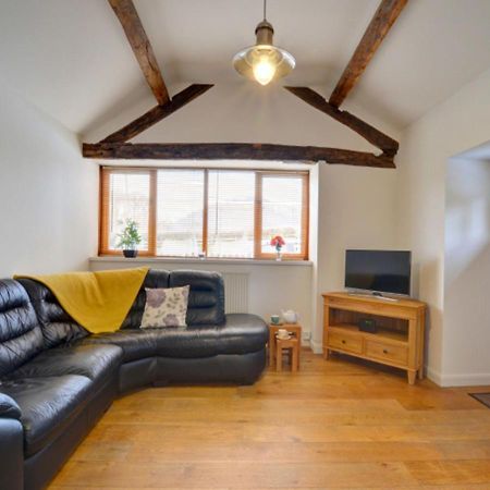Smithy Cottage Berriew Εξωτερικό φωτογραφία